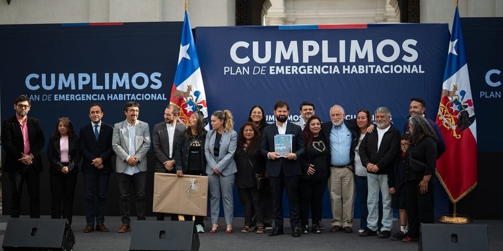 NADA HICIERON BIEN, NADA: EL PLAN HABITACIONAL DE BORIC FALLÓ DONDE MÁS SE NECESITABA, INFLÓ CIFRAS Y LE DEJA AL GOBIERNO KAST UNA BOMBA DE TIEMPO PARA 2027 post image