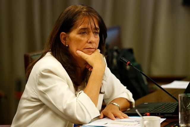 ESTO ES EL ROL DE UNA PRIMERA DAMA: PÍA ADRIASOLA CONSTRUYE SU AGENDA DE SERVICIO SIN INSTITUCIONALIDAD — PORQUE IRINA KARAMANOS LA DESMANTELÓ post image