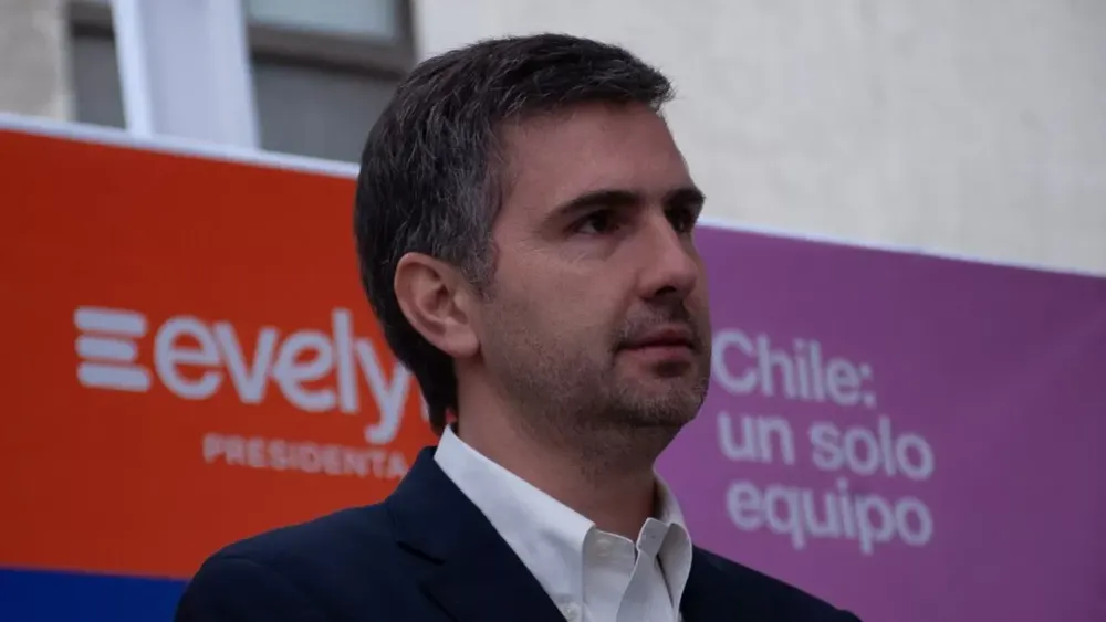 LOS "PREMIOS DE CONSUELO" TAMBIÉN LLEGAN CON KAST: EL EXJEFE DE CAMPAÑA DE MATTHEI ES NOMBRADO EMBAJADOR EN REINO UNIDO, MIENTRAS UN OFICIAL EN RETIRO Y UNA DIPLOMÁTICA DE CARRERA COMPLETAN EL CUADRO DE NUEVOS EMBAJADORES post image