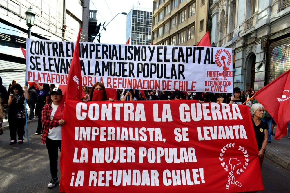 EL MODELO 2019 SE REPITE: ADOCTRINAMIENTO, JUVENTUD INSTRUMENTALIZADA Y EL INTENTO DE DESESTABILIZACIÓN QUE SE ESTÁ FRAGUANDO EN CHILE post image