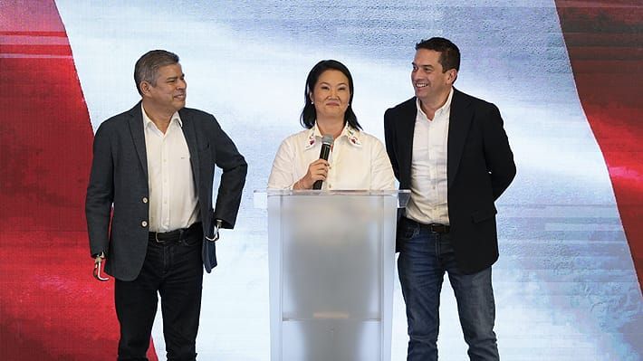 PERÚ EN EL ABISMO: FUJIMORI GANA EN EL CONTEO OFICIAL, PIERDE EN LAS PROYECCIONES Y EL PAÍS SE PREPARA PARA SEMANAS DE INCERTIDUMBRE post image