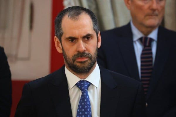 ESTE MINISTRO NO ATINABA UNA: GRAU Y EL CENSO 2024 QUE CONTRATÓ DELINCUENTES, EXPULSADOS Y COBRÓ SIN TRABAJAR post image