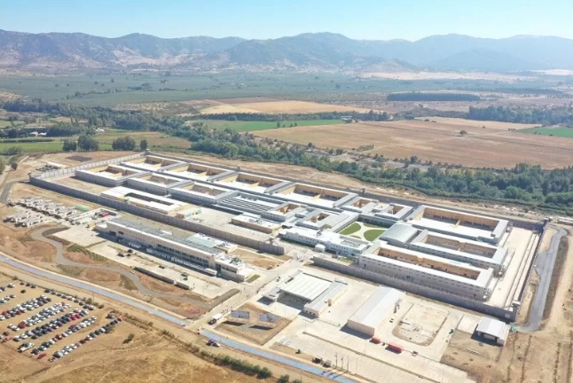 LA LAGUNA POR DENTRO: ASÍ ES LA MEGACÁRCEL "MÁS MODERNA DE SUDAMÉRICA" QUE HOY ALBERGA A LOS NUEVE LÍDERES CRIMINALES MÁS PELIGROSOS DE CHILE post image