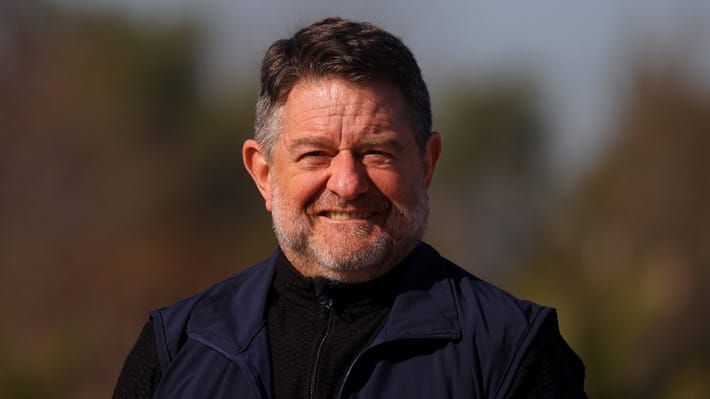 ¿QUÉ PADRINOS LO CUIDAN A ESTE? EL SERVEL ARCHIVA LA CUARTA INVESTIGACIÓN CONSECUTIVA CONTRA CLAUDIO ORREGO post image