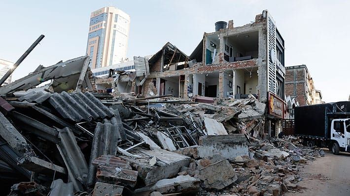 SUBE A 240 EL NÚMERO DE MUERTOS POR EL TERREMOTO EN COLOMBIA, MIENTRAS EL GOBIERNO NACIONAL CENTRALIZA LA INFORMACIÓN OFICIAL post image