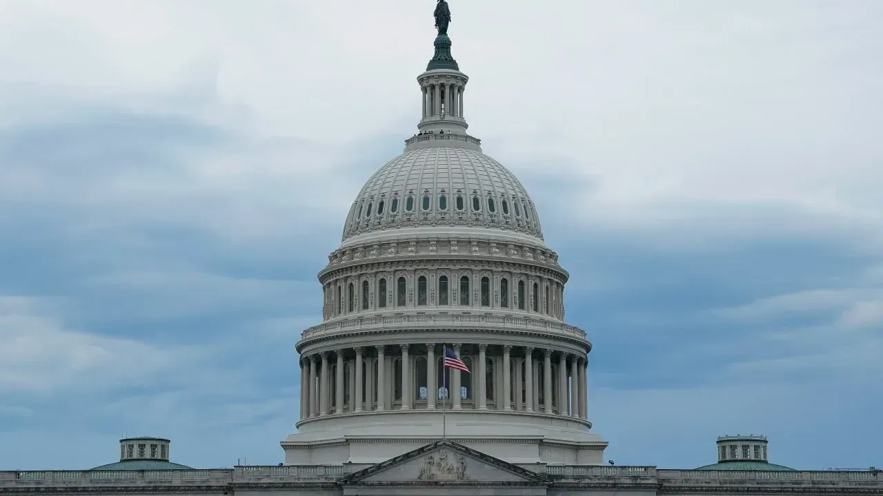 "EL PEOR ERROR DE POLÍTICA EXTERIOR EN DÉCADAS": LOS PROPIOS REPUBLICANOS SE REBELAN CONTRA EL ACUERDO DE TRUMP CON IRÁN, Y BEN SHAPIRO LE PASA LA CUENTA DIRECTAMENTE A VANCE post image