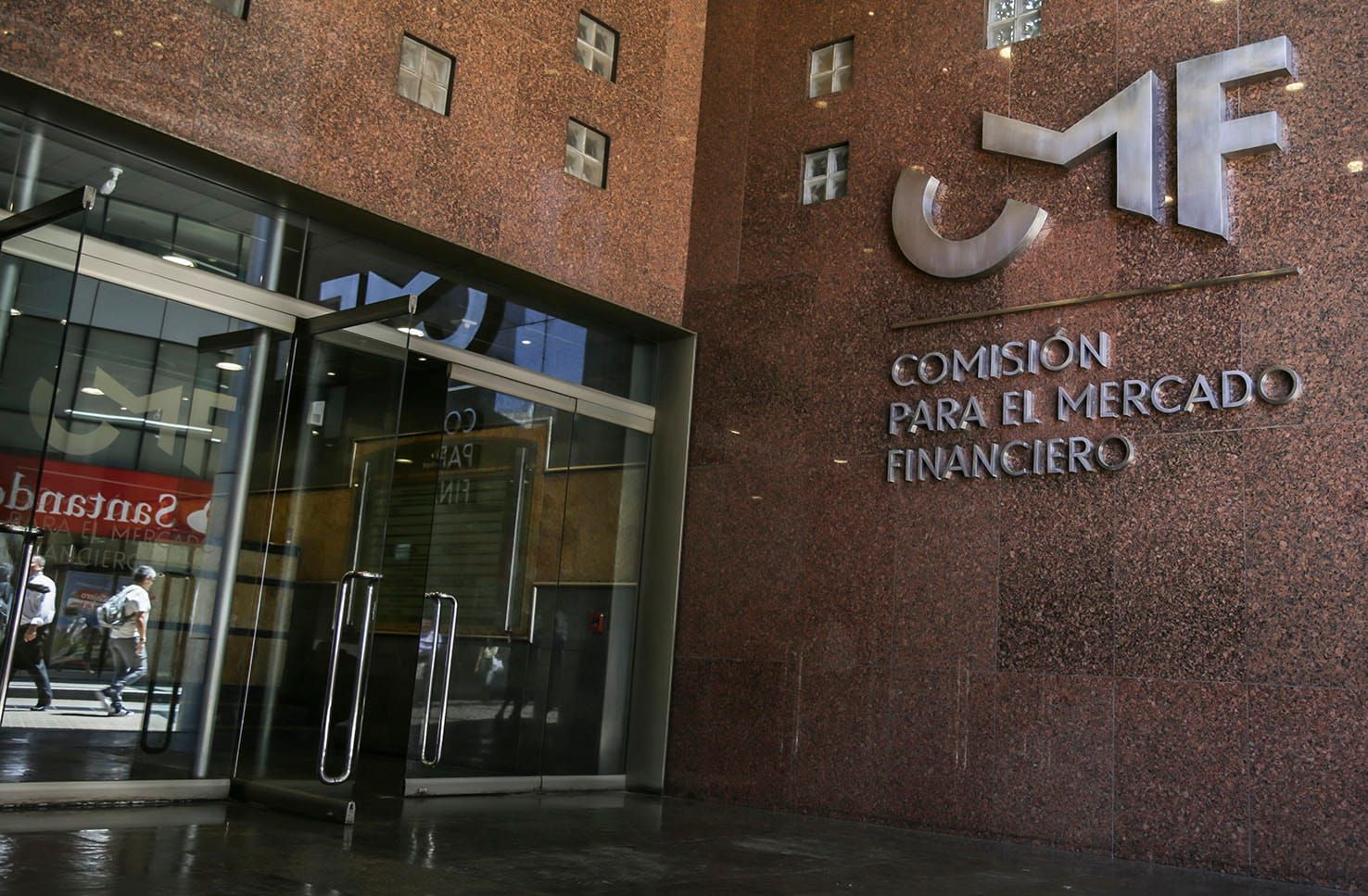 LOS MERCADOS CELEBRAN EL IMACEC, PERO LOS PROPIOS ANALISTAS ADVIERTEN QUE UN SOLO DATO NO CAMBIA LA TENDENCIA post image