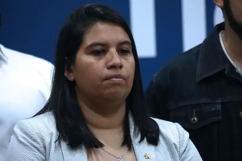 LA COBARDÍA DE LA IMPUNIDAD: BALLADARES LLAMA "RESPONSABILIDAD" A PROTEGER A GRAU Y "TENSIONES" A LA RENDICIÓN DE CUENTAS post image