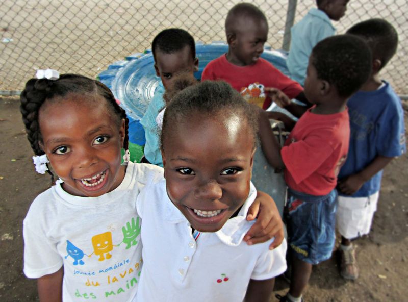 "FUE COMO HABLAR CON UNA PARED": TOHÁ, MONSALVE Y CORDERO RECIBIERON LA ALERTA DIRECTA SOBRE LOS NIÑOS HAITIANOS EN 2023 Y NO HICIERON NADA — EL ENTRAMADO COMPLETO DE LAS SIETE INSTITUCIONES QUE FALLARON post image