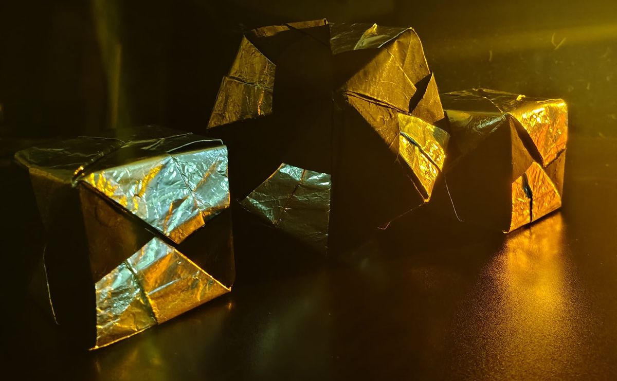 Stellated Octahedron and two cubes in Phase II configuration