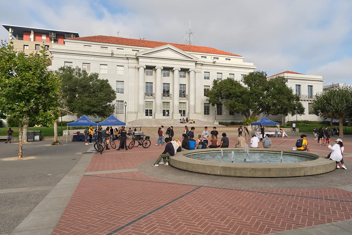 Deceased man found in bushes on UC Berkeley campus