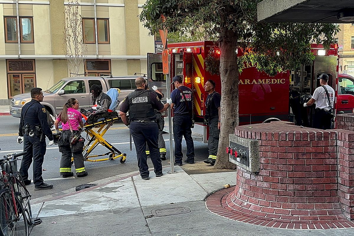Berkeley BART arrest delays Richmond line trains