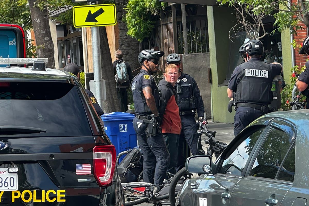 Man pepper-sprayed by stranger in North Berkeley