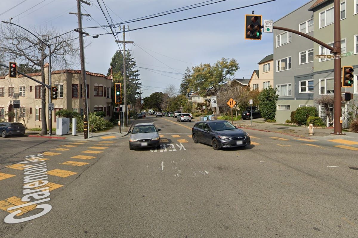 Pedestrian rushed to Highland after Claremont, Ashby crash