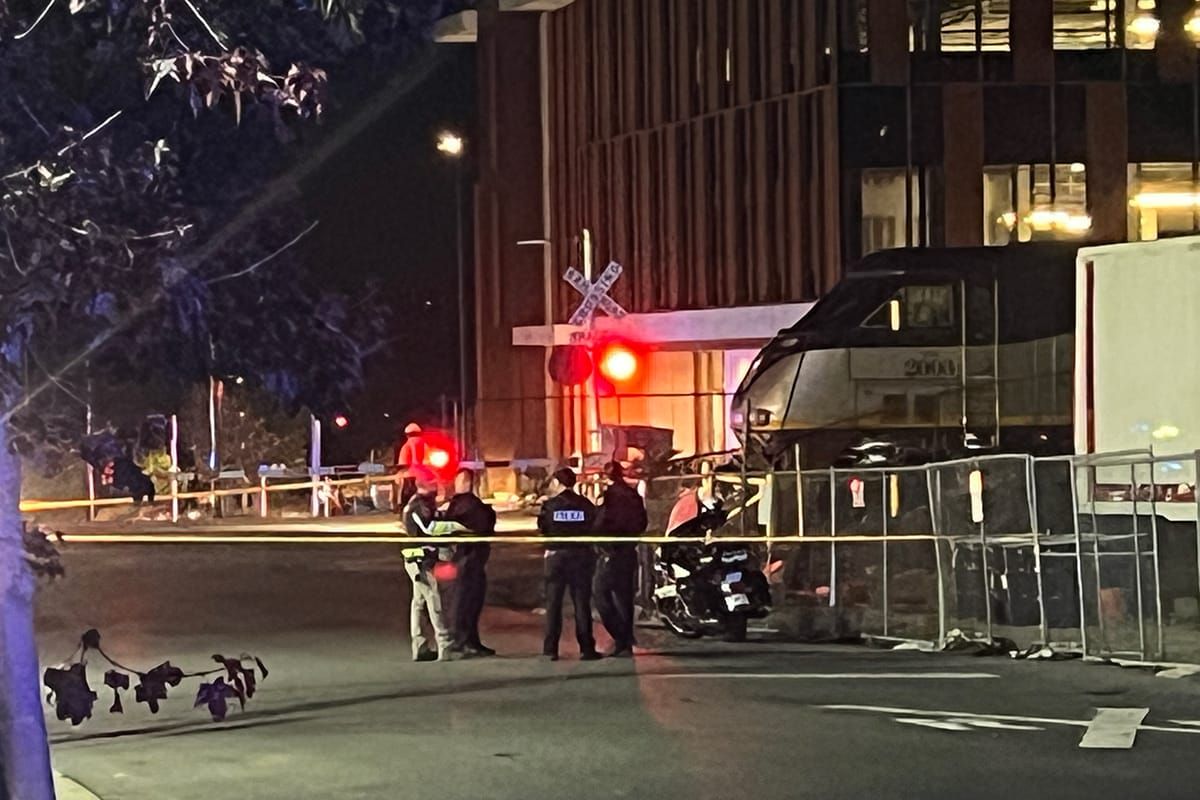 Man fatally struck by train in West Berkeley