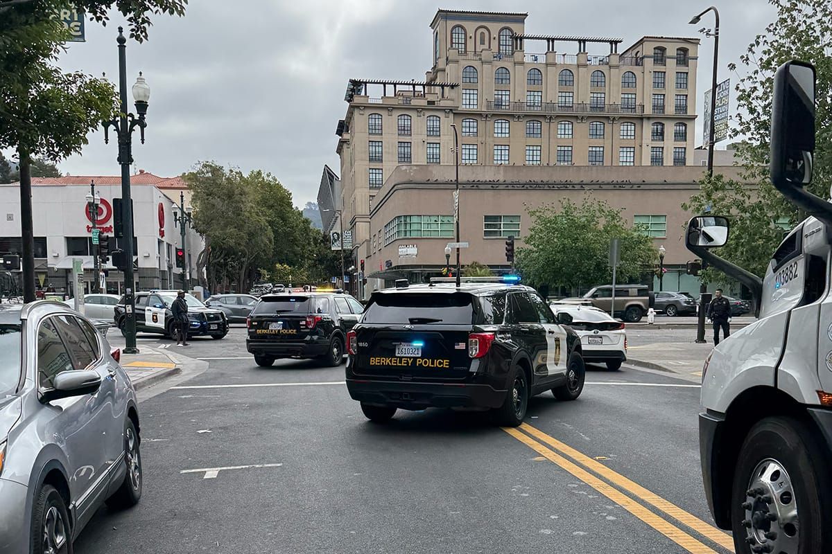 Berkeley stabbing sends man to hospital, 1 arrested
