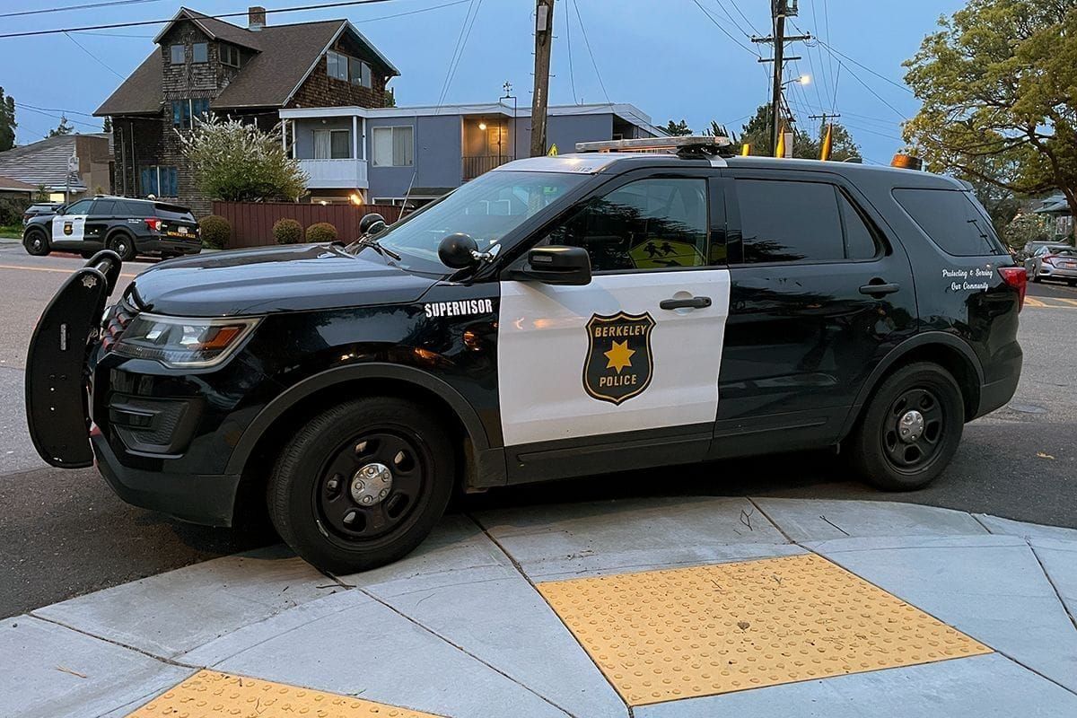 Berkeley police: Father stabbed with screwdriver; son arrested