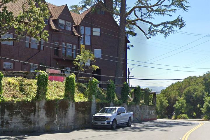 Police investigate gunfire near UC Berkeley stadium