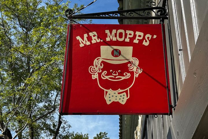 Berkeley police find missing boy, 6, reading in Mr. Mopps'