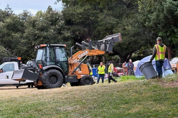 Ohlone Park homeless camp closure underway in Berkeley