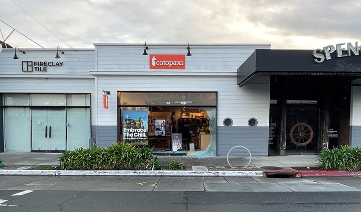 Berkeley Cotopaxi closed after drive-through burglary