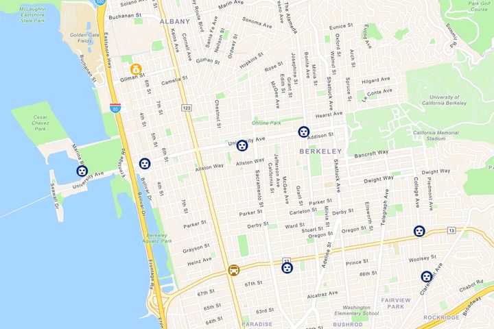 Police investigate robbery via knife at Berkeley business