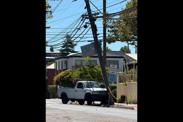 Berkeley power outage, road closures after hit-and-run crash