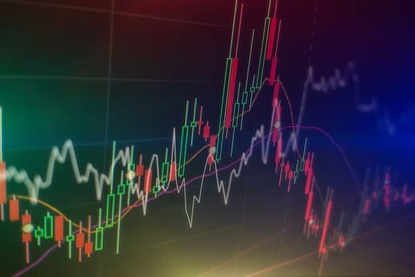 Navigating Bond Market Risks