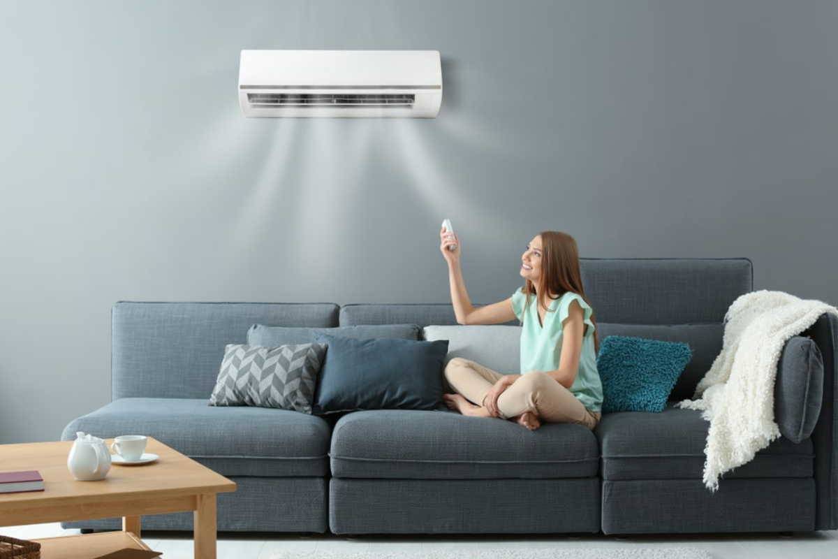 Lowering Summer Utility Bills: 8 Practical DEWA Saving Tips for Tenants