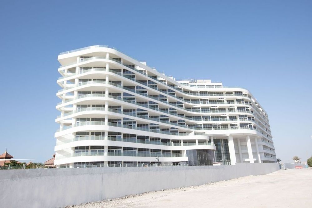 Azizi to install e-vehicle chargers across Dubai communities