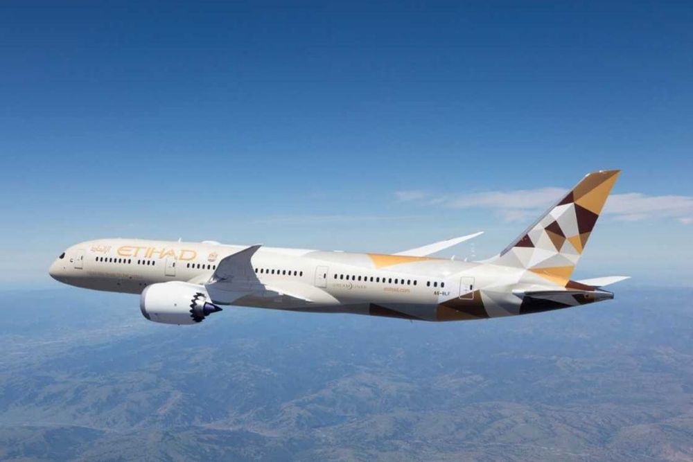 Etihad Airways has become the 1st GCC carrier to operate a commercial passenger flight to & from Israel