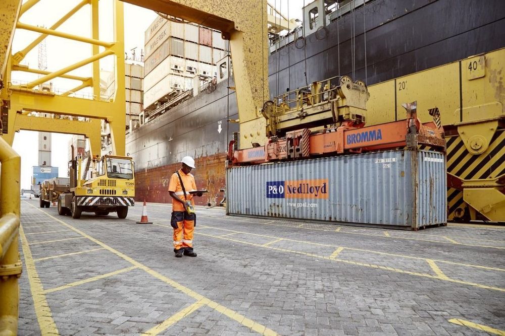 DP World: Agreement signed with Senegal cements 50-year port concession, with AED4.15 bn investments