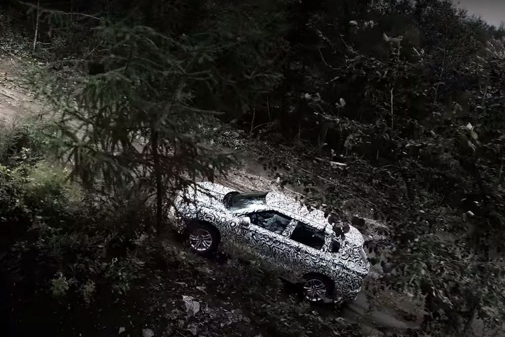 Mitsubishi Motors Unveils Testing Footage of the All-New OUTLANDER