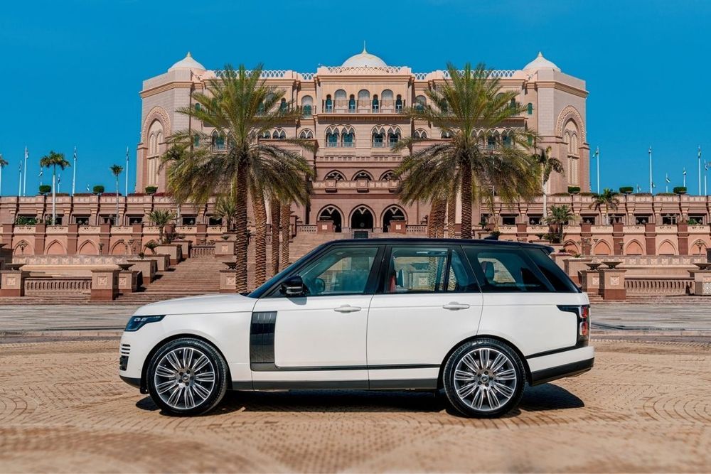 Special Edition 2021 Range Rover Vogue Vehicles Celebrating 50 Years of the Union Arrive in UAE