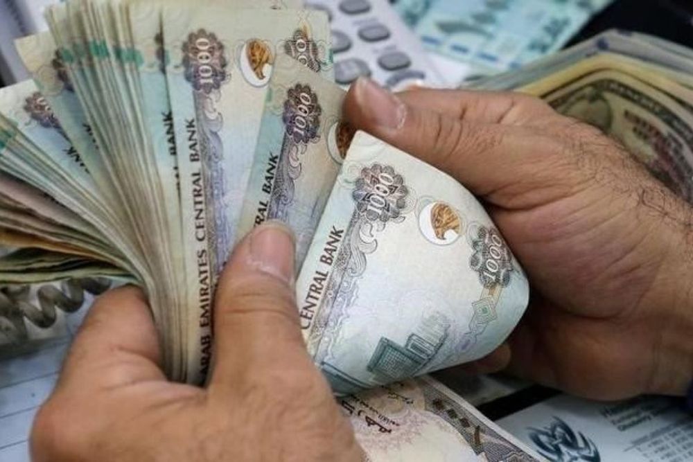 UAE phone bill payment delays to affect residents' credit score