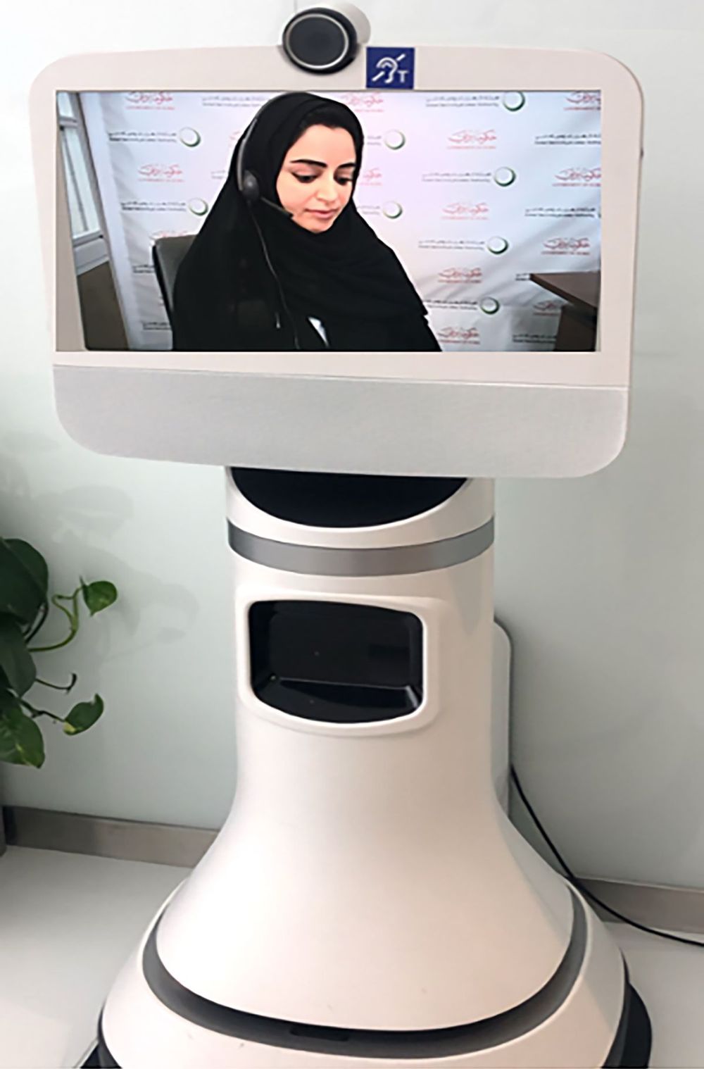 DEWA adds creative hearing loop to enhance communication with its customers of determination with hearing impairments