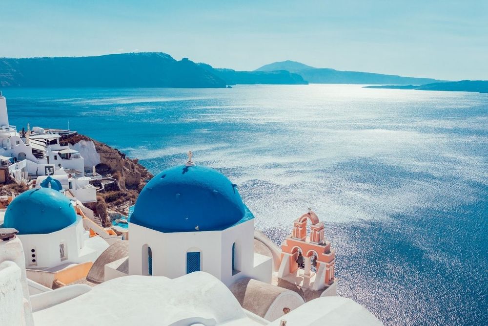 flydubai adds Mykonos and Santorini to its summer schedule