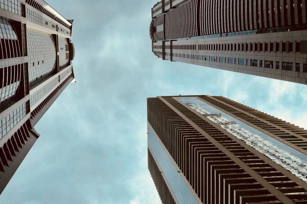 What does the 100% foreign ownership law mean for startup ecosystem of UAE?