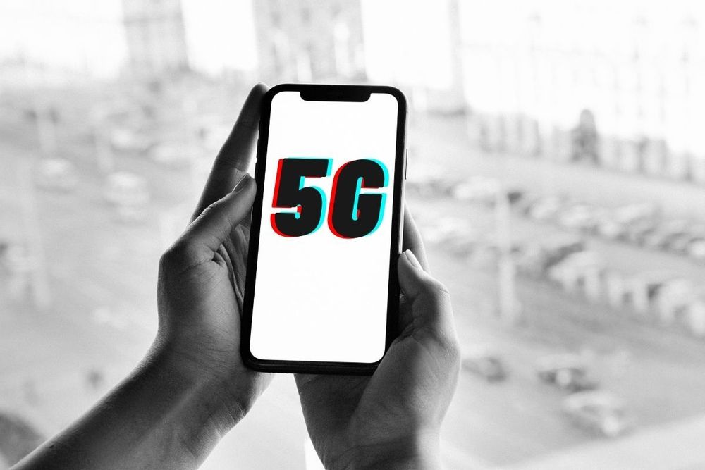 Etisalat & Ericsson partner to commercially deploy 5G high-band in the UAE