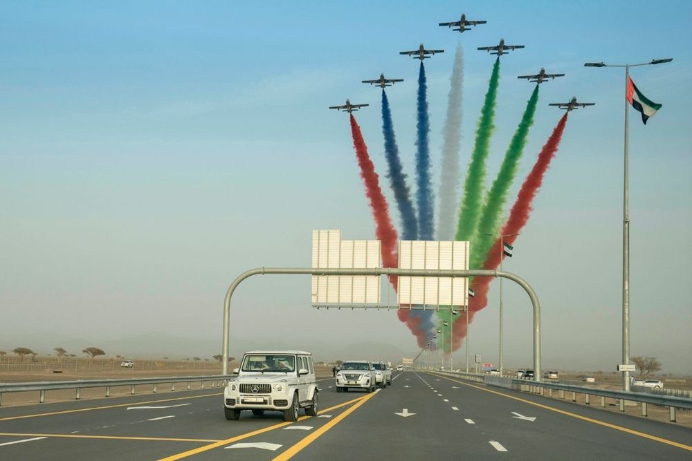 Mohammed bin Rashid inaugurates new national road networks & strategic development projects linking the country's various regions