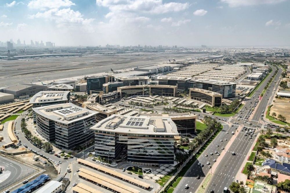 Mohammed bin Rashid issues Law creating Dubai Integrated Economic Zones Authority