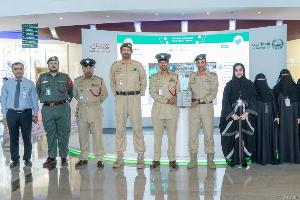 Dubai Police receives 100% paperless stamp