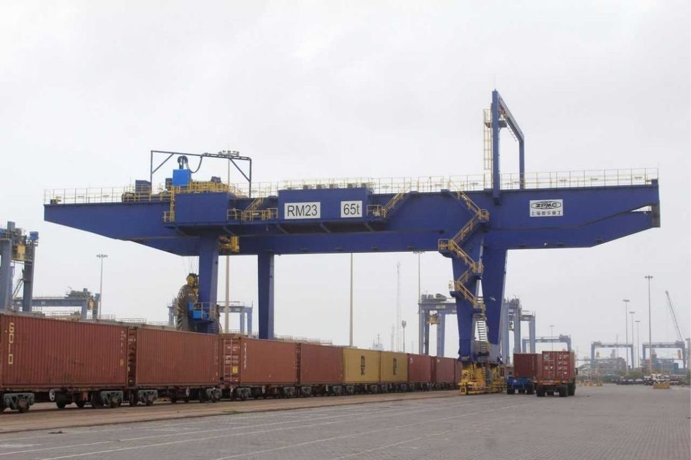 DP World launches its new digital platform 'CARGOES Logistics'