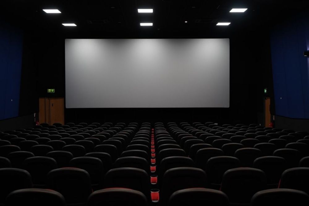 UAE adopts 21+ age classification for movies