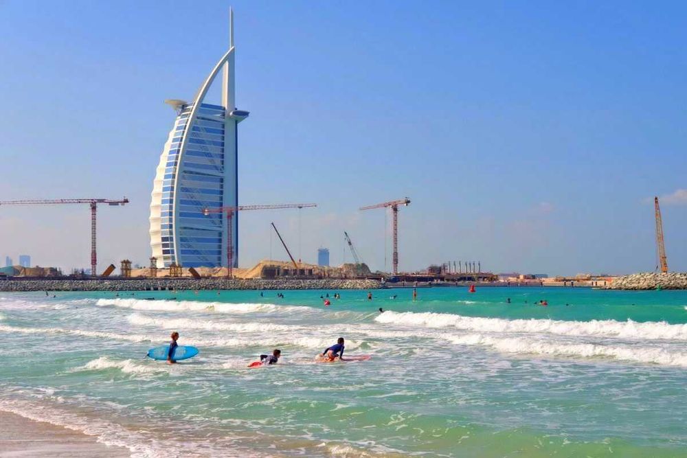 A Guide to Dubai's Pristine Beaches