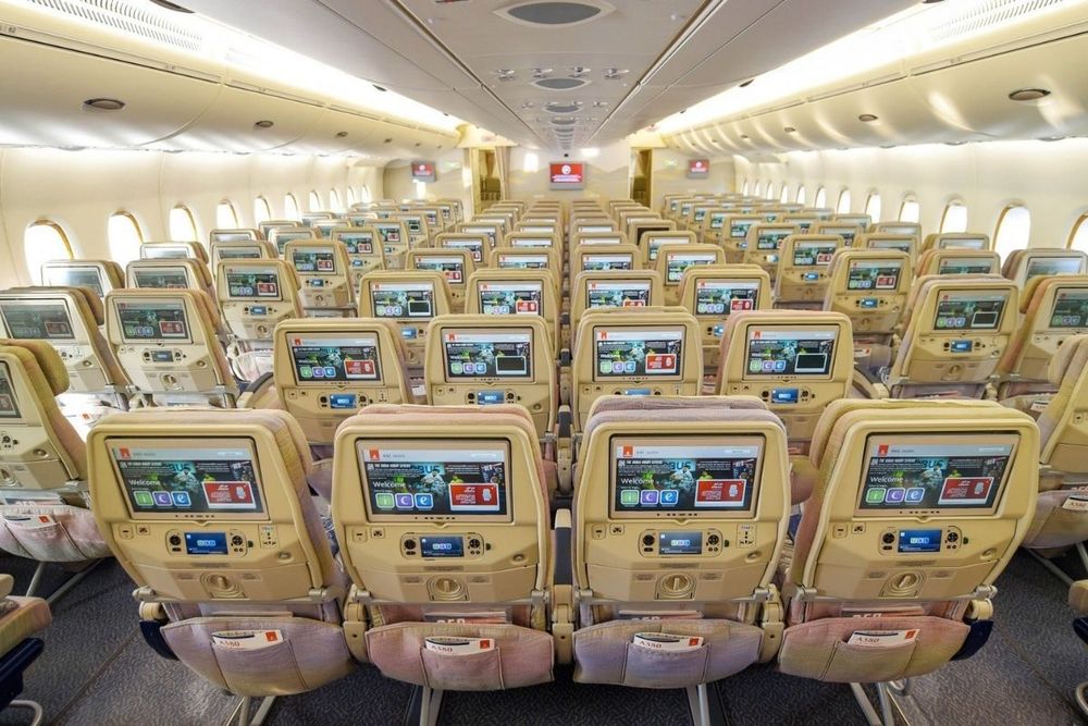 Emirates celebrates offering in-sky Entertainment & Connectivity for 30 years