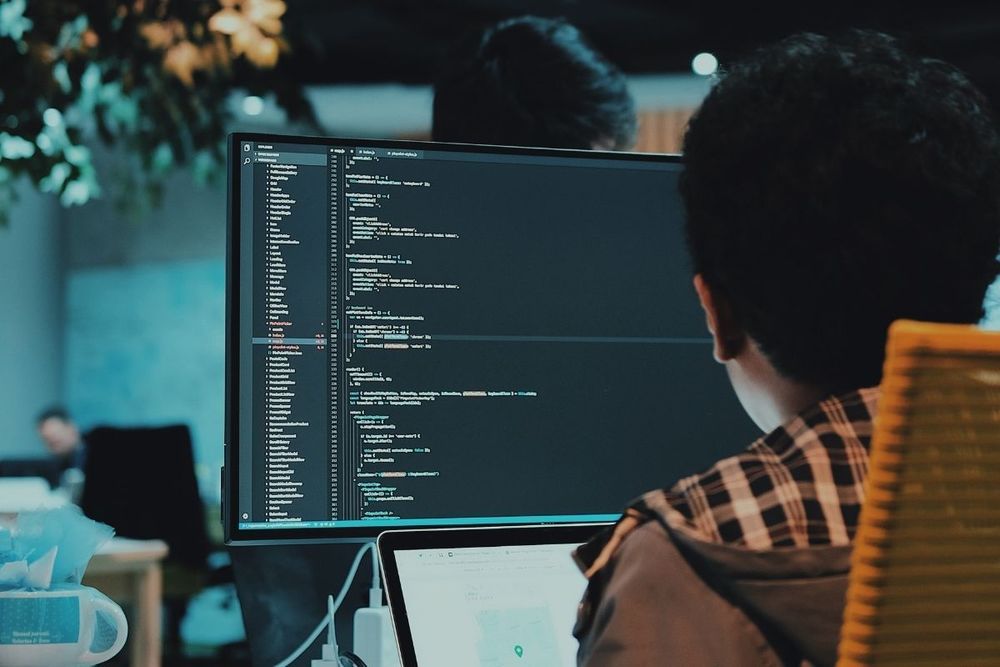 'Startup guide for coders' in the UAE by Dash Venture Labs