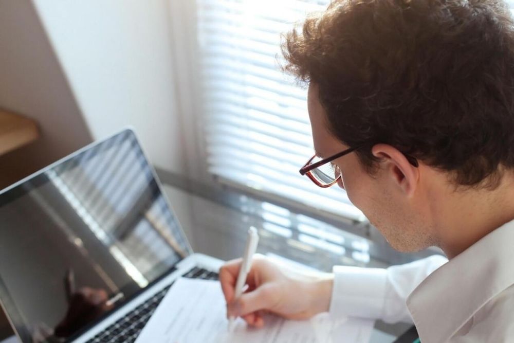 New UAE Labour Law: Notice Period, Compensation & Legal Rights After Unfair Dismissal