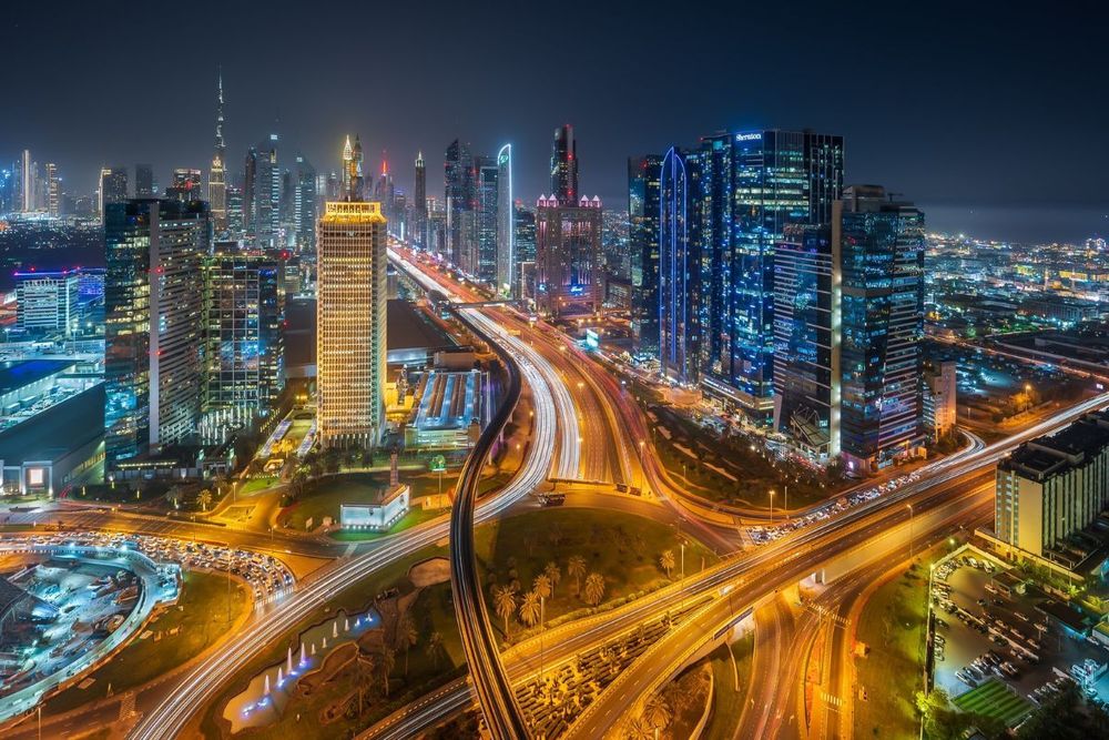 Dubai records more than AED2.4 bn in realty transactions on Monday