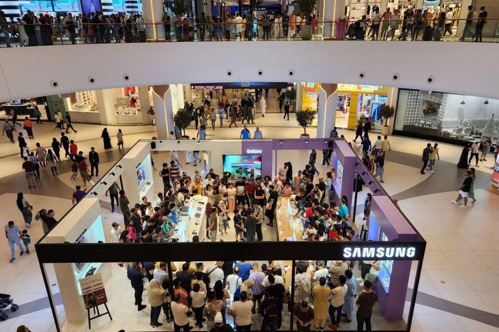 Samsung pop-up store at Dubai Mall to showcase new foldable series